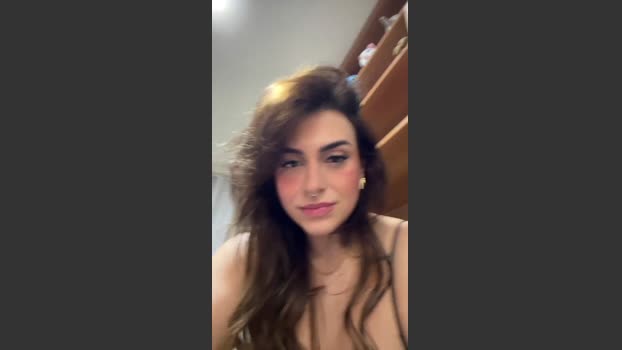 barbiehot2 fuckhard Webcam SHOW @ Cam4 15-11-2025