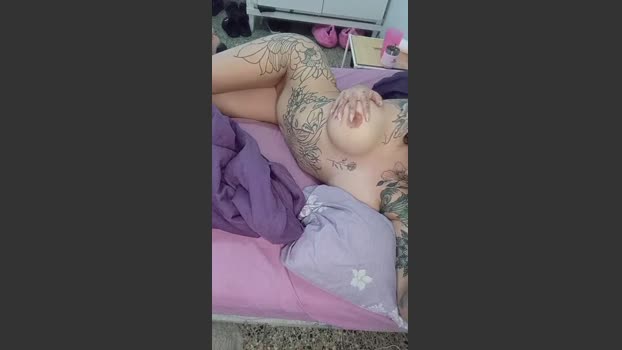 Giaxxx_ nasty Webcam SHOW @ Cam4 19-11-2025