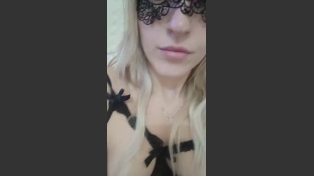 Piccolamamma suckcock Webcam SHOW @ Cam4 18-11-2025