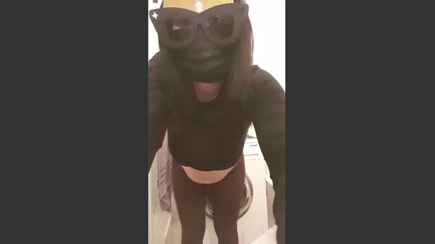 claudiapretty Wet Webcam SHOW @ Cam4 20-11-2025