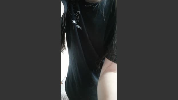 petitesantaslut kiss Webcam SHOW @ Cam4 22-11-2025