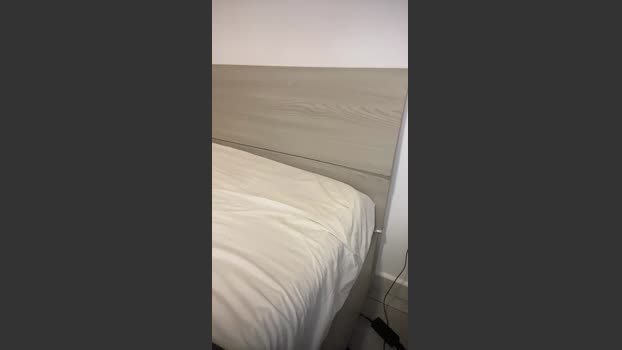 saraa88 lickpussy Webcam SHOW @ Cam4 25-11-2025