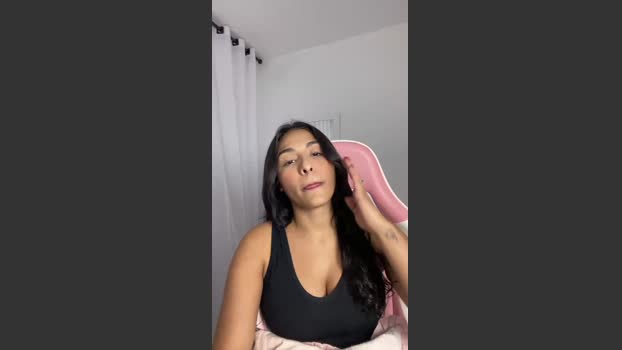 laura2041 kiss Webcam SHOW @ Cam4 07-12-2025