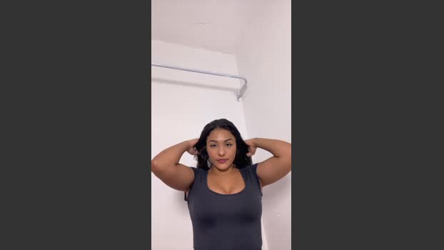 laura2041 tits Webcam SHOW @ Cam4 08-12-2025