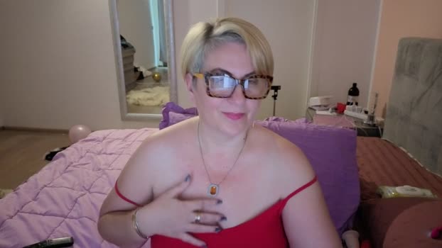 Bionda_M kiss Webcam SHOW @ Cam4 10-12-2025