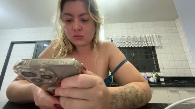 alicemonteiro bigass Webcam SHOW @ Cam4 10-12-2025
