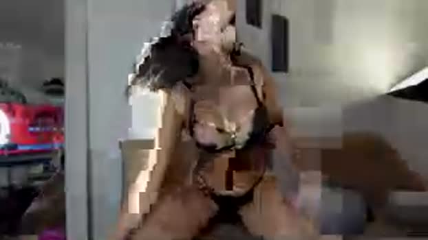 isaluna3 sweet Webcam SHOW @ Cam4 10-12-2025