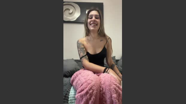 goldenmamis orgasm Webcam SHOW @ Cam4 11-12-2025