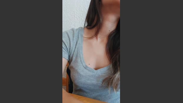 MissMia99 lick Webcam SHOW @ Cam4 13-12-2025