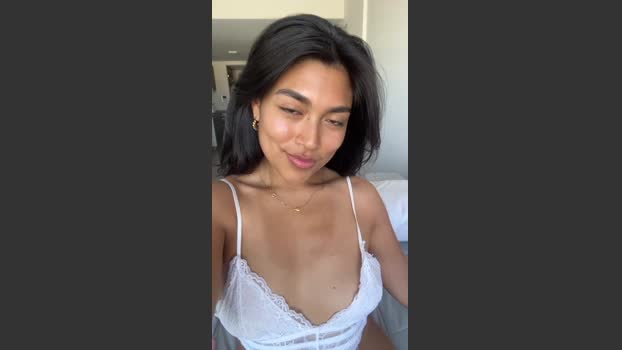 Regina444 strip Webcam SHOW @ Cam4 12-12-2025