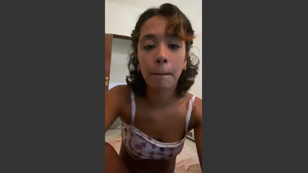 luamorenaaa fingers Webcam SHOW @ Cam4 13-12-2025