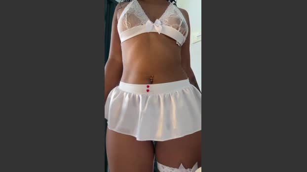 suzymartis Pretty Webcam SHOW @ Cam4 13-12-2025