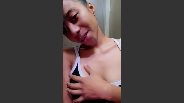 NickiFrenchy big Webcam SHOW @ Cam4 17-12-2025