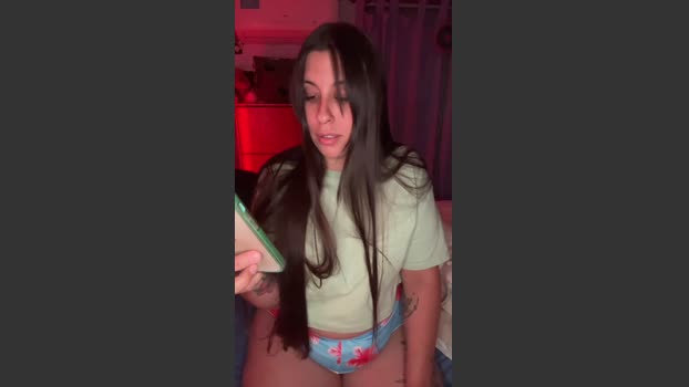 Grancurviss kissing Webcam SHOW @ Cam4 18-12-2025