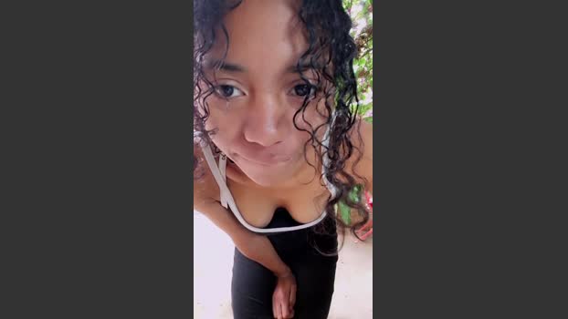 NickiFrenchy Topless Webcam SHOW @ Cam4 20-12-2025