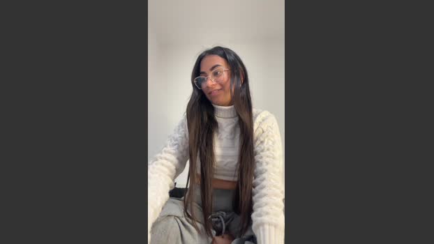 Latinaht222 show Webcam SHOW @ Cam4 20-12-2025