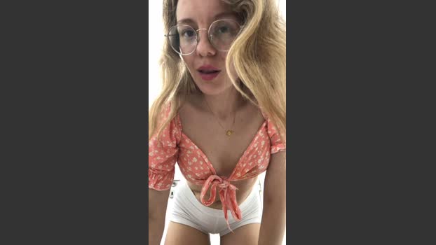 lakittyhot wet Webcam SHOW @ Cam4 22-12-2025