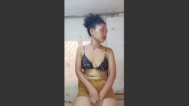 honesexy cute Webcam SHOW @ Cam4 24-12-2025