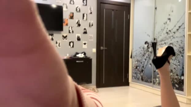 NidiaButtner yummy Webcam SHOW @ Cam4 25-12-2025