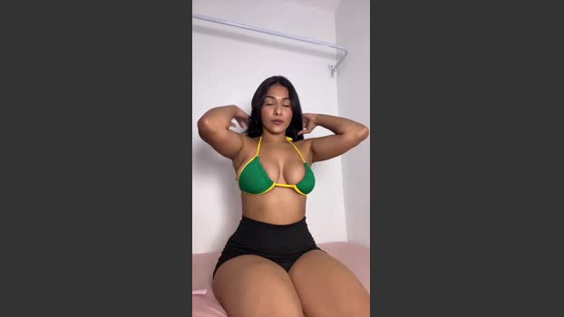 laura2041 deep Webcam SHOW @ Cam4 26-12-2025