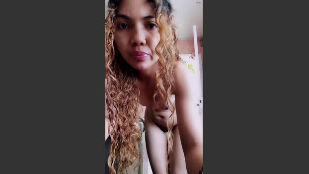 Mimi_sexy01 show Webcam SHOW @ Cam4 01-01-2026