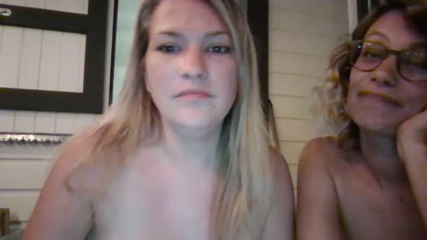 Pxe974 naked Webcam SHOW @ Cam4 31-12-2025