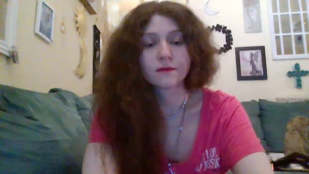 QueenCrimson love Webcam SHOW @ Cam4 01-01-2026