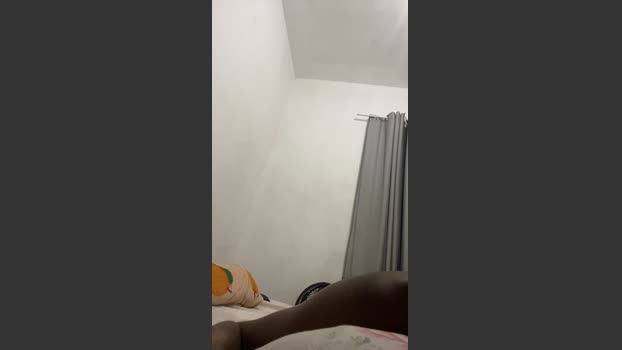 Bibicarioca spanking Webcam SHOW @ Cam4 02-01-2026