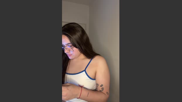 chinaaa23 Recorded Webcam SHOW @ Cam4 02-01-2026
