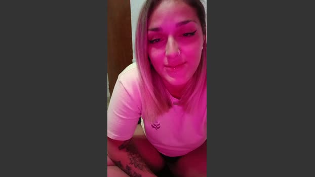 Olita_putita fuckher Webcam SHOW @ Cam4 04-01-2026