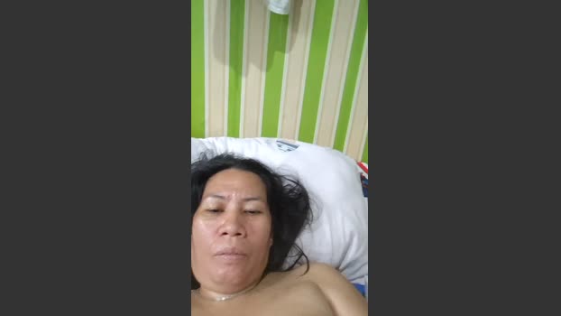 Hotmama45 tits Webcam SHOW @ Cam4 05-01-2026