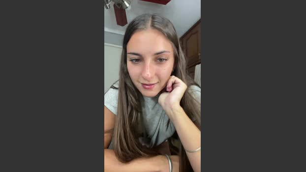 mela69 fingers Webcam SHOW @ Cam4 06-01-2026