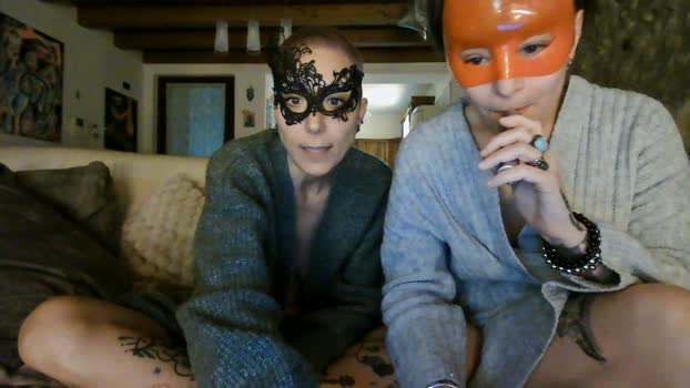 ErotiKat cute Webcam SHOW @ Cam4 06-01-2026