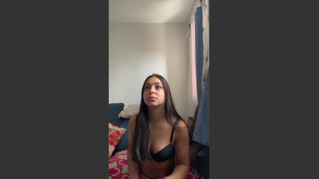 geovanna_gon suckshow Webcam SHOW @ Cam4 07-01-2026
