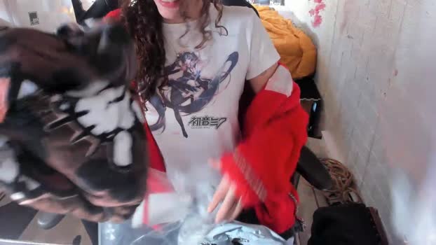 MartesBratty sucktits Webcam SHOW @ Cam4 09-01-2026