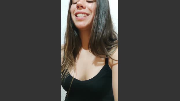 MissMia99 spanking Webcam SHOW @ Cam4 08-01-2026