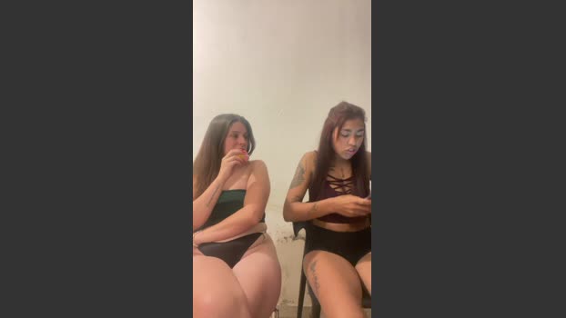 Iambella777777 kiss Webcam SHOW @ Cam4 10-01-2026
