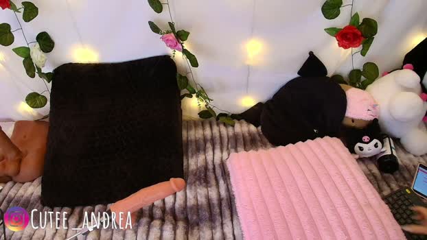cutee_andrea Porn Webcam SHOW @ Cam4 10-01-2026