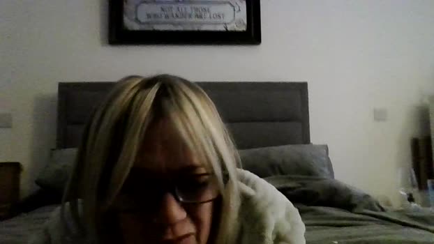 Milfshake227 sexybody Webcam SHOW @ Cam4 11-01-2026