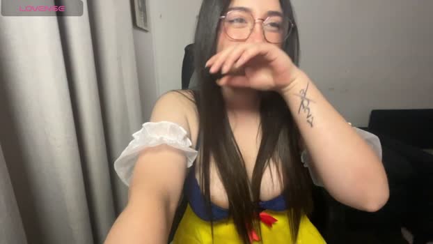 Valentinauwu hot Webcam SHOW @ Cam4 11-01-2026