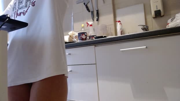 ally98 analtoy Webcam SHOW @ Cam4 11-01-2026