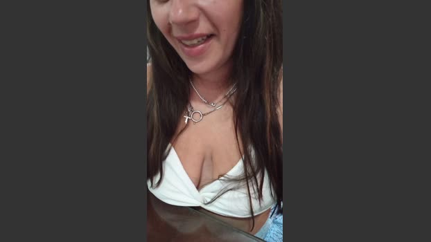 hotcurvi1 yummy Webcam SHOW @ Cam4 15-01-2026