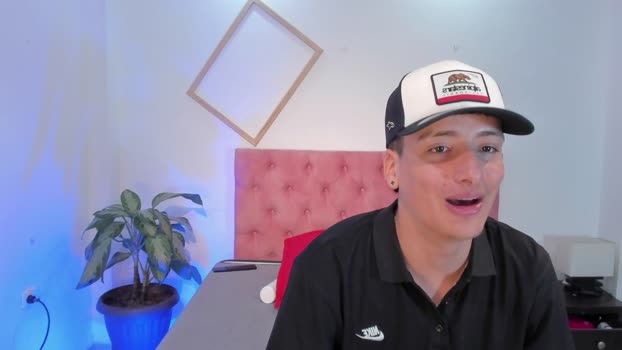 TwoMilkyway fuckme Webcam SHOW @ Cam4 16-01-2026