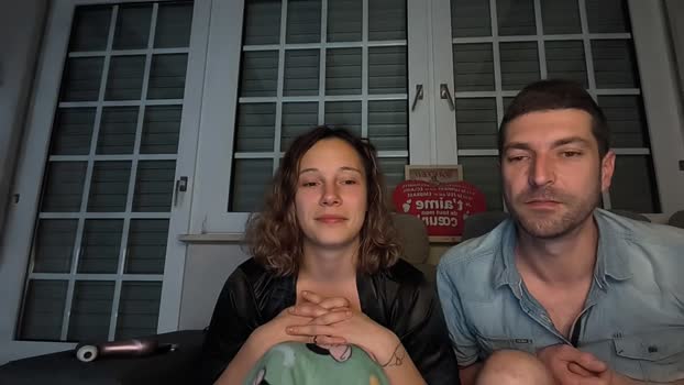 Jeunecouple3227 horny Webcam SHOW @ Cam4 16-01-2026