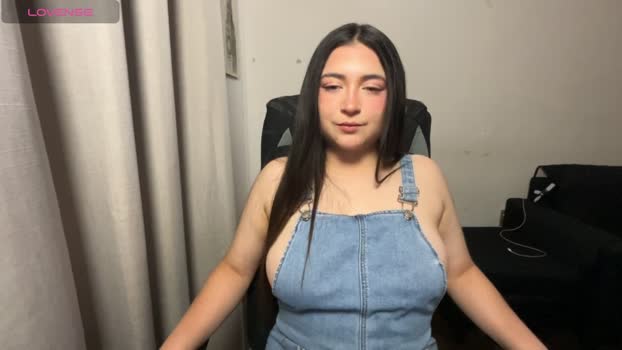 Valentinauwu amateur Webcam SHOW @ Cam4 17-01-2026