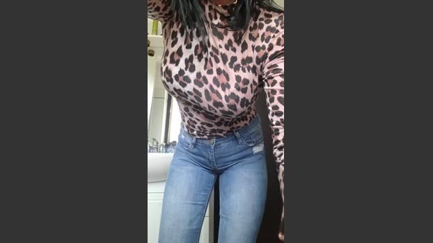 luxxe25 play Webcam SHOW @ Cam4 17-01-2026