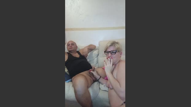 eagleslave kissing Webcam SHOW @ Cam4 19-01-2026