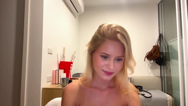 LeliaHier sex Webcam SHOW @ Cam4 19-01-2026