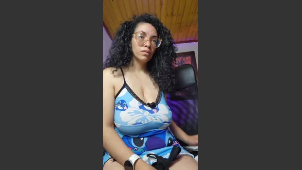 Lucci_Lovee deep Webcam SHOW @ Cam4 24-01-2026