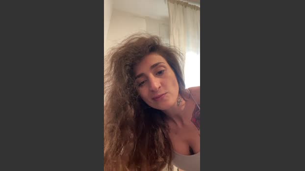 Jessinairobi legs Webcam SHOW @ Cam4 25-01-2026